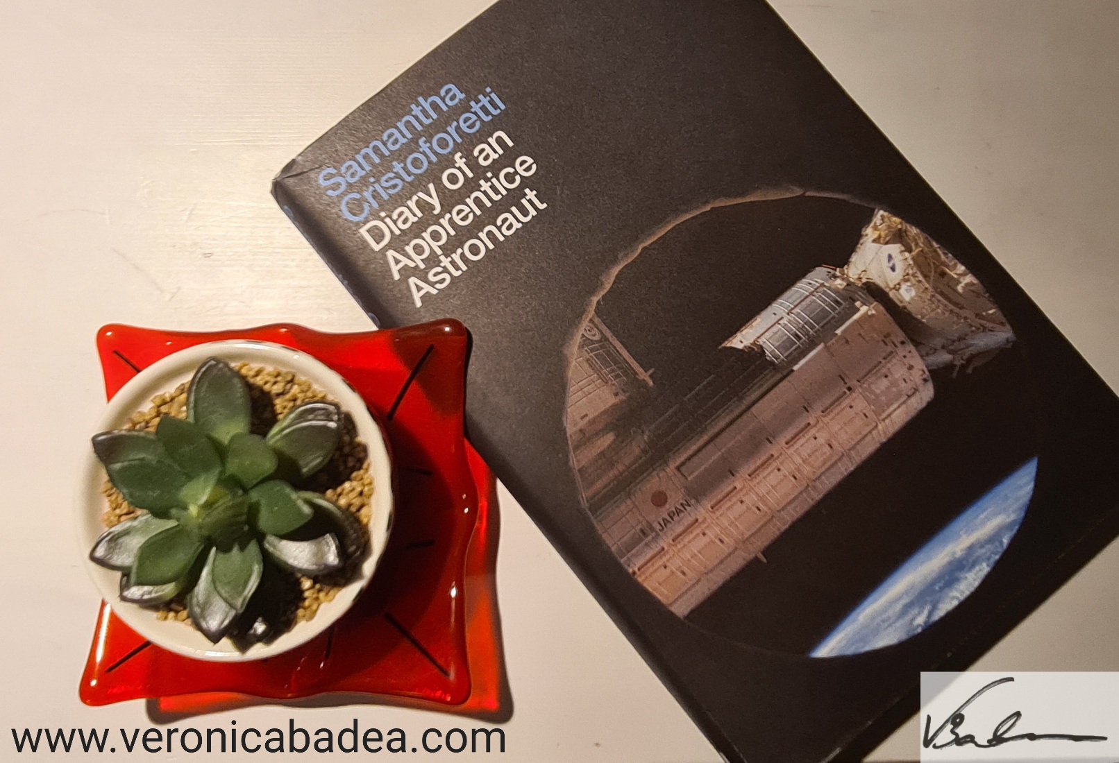 A photo of Samantha Cristoforetti's book